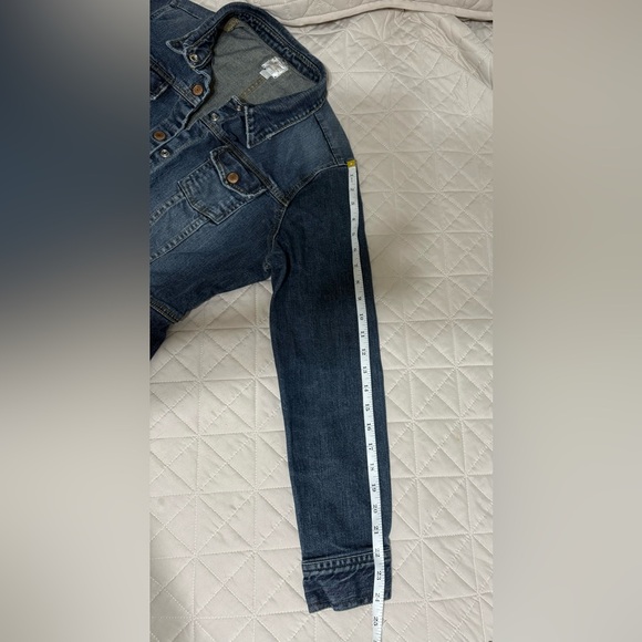 Vintage Old Navy Petite denim wash jacket - Picture 7 of 7
